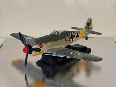 Focke Wulf Fw190G-3 in Scala 1:48 di Metallo Die-cast, Scatola Inclusa - Immagine 1 di 4