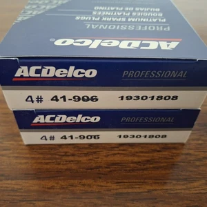41-906 ACDelco Set Of 8 Platinum Spark Plugs - Picture 1 of 3