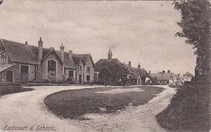 ENGLAND EASTCOURT & SCHOOLS POSTCARD - Picture 1 of 1