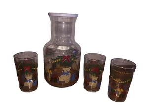 Corelle Funtastic Set Christmas Bears Carafe W/ Lid & 3 Juice Glasses VTG - Picture 1 of 6