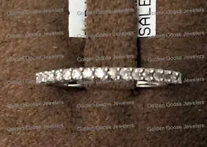14k White Gold 0.15ct Ladies Ring Prong Set Round Diamond Wedding Band - Picture 1 of 12