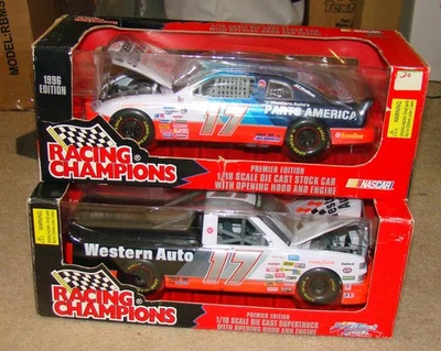 RC #17 Darrell Waltrip Nascar Super Truck Series 1:18 Western Auto + Monte Carlo - Image 1 of 4