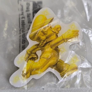 Nintendo Super Mario Bros Gold Mario Pin, New - Picture 1 of 4