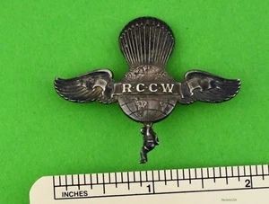 Pin de paracaídas Rip Cord Club of the World - R C C W - Ala - 1920 1930 - Imagen 1 de 3