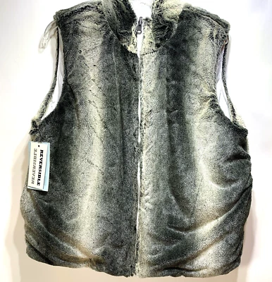 KC Collections  Reversible Vest NWT Puffy Faux Chinchilla Fur / White Quilted L - Image 1 of 4