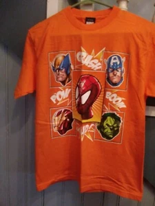 Men's Size Small Avengers T Shirt - Picture 1 of 3