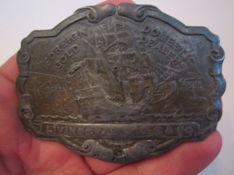 ANTIQUE FOREIGN AND DOMESTIC GOLD DEALERS BELT BUCKLE - HEAVY - GW-14 - Image 1 of 3