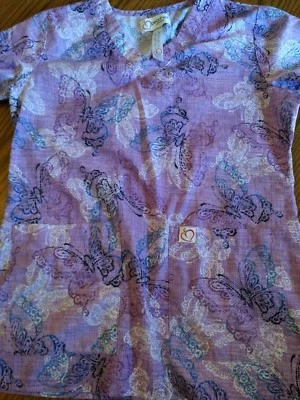 Peaches scrub top xs!!! EUC!! Butterflies - Image 1 of 4