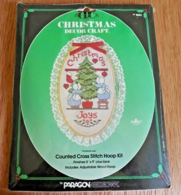 NUEVO Kit de punto de cruz Paragon Needlecraft "Christmas Joys" con marco de aro 5"x9" Foto 1 de 2