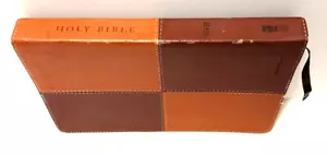 Zondervan NIV Large Print Bible Thinline Carmel /Chocolate Duotone - Picture 1 of 12