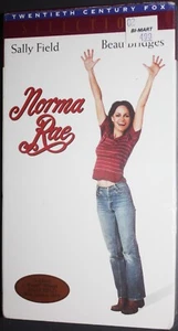 NORMA RAE (vhs) Sally Field, Beau Bridges, Ron Leibman. NEW. Rare. Sealed. Drama - Foto 1 di 2
