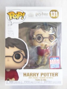 Pop Vinyl Harry Potter 131 Funko in Protector Case - Picture 1 of 5