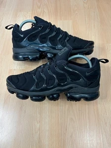 Nike Air VaporMax Plus Triple Negro Para hombres Entrenadores Zapatos Talla UK 8 - Imagen 1 de 10