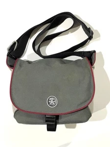 Crumpler & Canon Shoulder Camera Bag Red/Grey for DSLR & Lens Cross Body - Picture 1 of 9