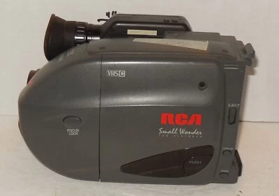 RCA Small Wonder CC600 VHS C Video Movie Camera Camcorder PARTS OR REPAIR - Image 1 of 4