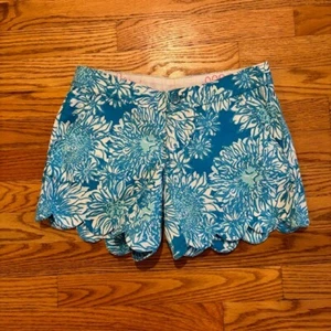 LILLY PULITZER Damen Buttercup Shorts Größe 000 blau weiß Blumenmuster Jakobsmuschelsaum - Bild 1 von 5