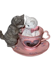 Statuina gattini Thomas Kincaid Tea-rific 2 gatti in tazza da tè rosa alta 3,5" - Foto 1 di 7