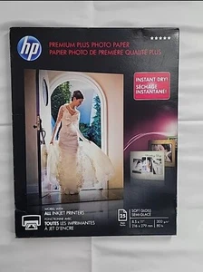Papier fotograficzny HP Premium Plus, 25 arkuszy, miękki połysk, 8,5 x 11,25 do atramentu - Zdjęcie 1 z 3