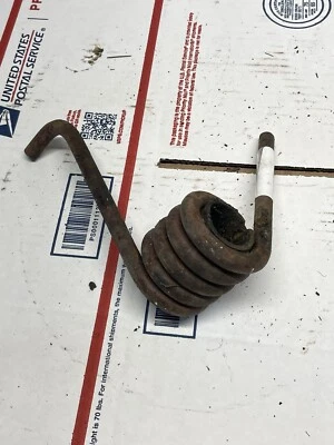 Skidoo Tundra 250 1989 muelle de suspensión - lado del pasajero trasero Foto 1 de 4