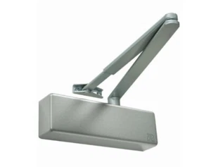 Chiudiporta a contratto Rutland taglia 3 argento nuovissimo sigillato prezzo disponibile £49,99 - Foto 1 di 3