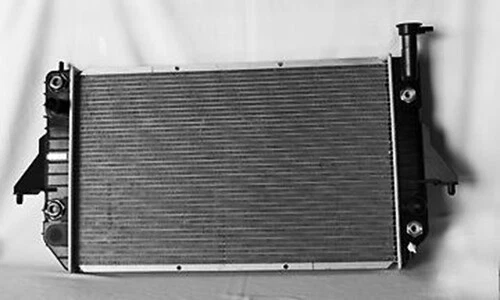 Radiador para Chevy Astro 96 97 98 99 00 01 02 03 04 05 Foto 1 de 1