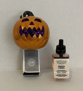 Bath & Body Works Jack-O-Lantern Plug In and Pumpkin S’mores Recarga - Imagen 1 de 8