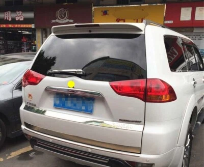 Alerón para Mitsubishi Pajero Montero 2008-2014 estilo deportivo con luz ABS Foto 1 de 4