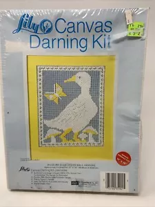 Lily Canvas Darning Kit Duck Design Wall Hanging 12" x 16" - Free Shipping - Picture 1 of 6