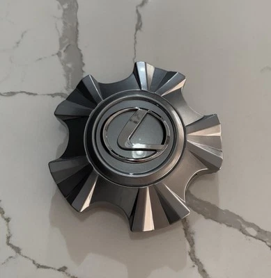 1X Lexus LX570 Center Caps 13-15 Hyper Silver 4260B-60230 (5 1/2 in) 139.7mm - Image 1 of 4