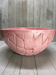 Bubble Gum Pink Ceramic Bowl Weaved Design Artist Made Stamped Dated 2012 - Picture 1 of 8