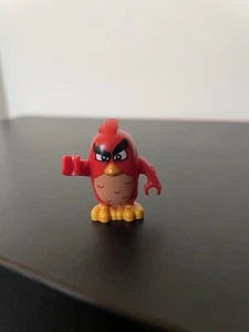 LEGO The Angry Birds Movie Red Bird Minifigure 75825 Mini Fig - Picture 1 of 3