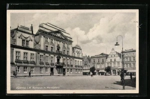 Güstrow i. M., Ansichtskarte, Rathaus mit Marktplatz - Picture 1 of 2