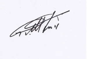 Football - Geoff Hurst - Hand Signed 6x4 Inch White Card - England - COA - Picture 1 of 1