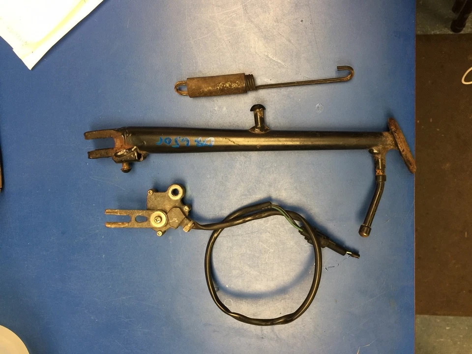 06 07 08 KAWASAKI NINJA EX 650R оригинальная подставка с датчиком подставка боковая подставка - Изображение 1 из 1