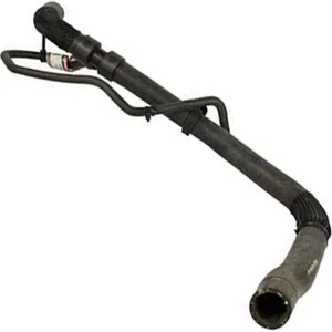 KM5316 Motorcraft Radiator Hose Upper for Ford Special Service Police Sedan - Picture 1 of 3