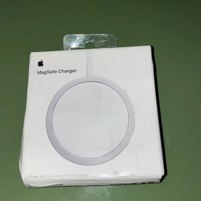 Carregador Apple MagSafe iPhone branco 20W, compatível com Qi MHXH3AM/A - Imagem 1 de 2