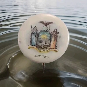 ANTIQUE SWEET CAPORAL CIGARETTES Vintage Pinback Flag Of New York WhiteheadHoag - Picture 1 of 3