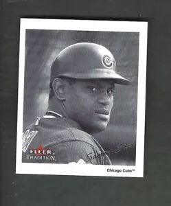 SAMMY SOSA 2003 Fleer Tradition Black-White Goudey #21 SERIAL #1889/1936 CUBS - Picture 1 of 2