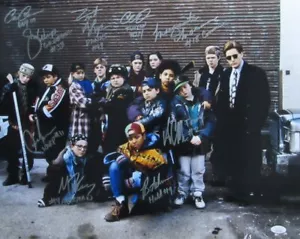 "The Mighty Ducks" Signed/Autographed by 9 Actors/Cast 16x20 Photo JSA 164436 - Picture 1 of 4