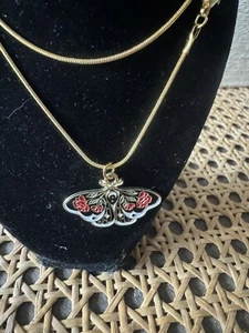 20” Gold Plated Snake Chain With Enamelled Butterfly Charm - Picture 1 of 1