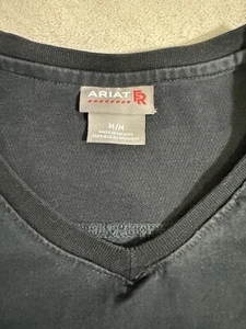 Ariat Work FR Long Sleeve Knit V Shirt Mens M Flame Resistant Cat 2 2112 - Picture 1 of 7