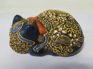 Vintage Kutani Japanese Porcelain Ceramic Sleeping Cat Figurine 2-1/2" - Picture 1 of 6