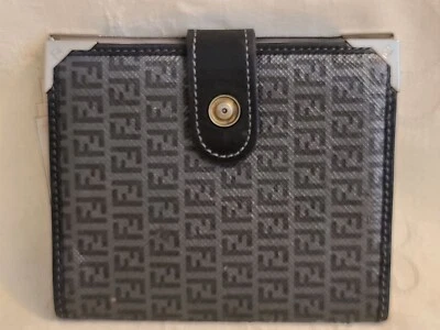 Fendi S.A.S. de cuero auténtico vintage Cartera para tarjetas con logotipo gris doble pliegue para mujer Foto 1 de 4