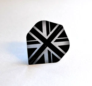 UNION JACK BLACK/CLEAR STANDARD R4X STRONG DART FLIGHTS - Picture 1 of 2