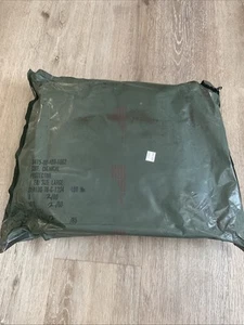 Military - Sealed US Army Chemical Protective Suit - New Class 1 - Size Large - Picture 1 of 4