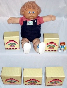 Konvolut 7 Vintage Cabbage Patch Kinder Puppen Spielzeug Porzellan Sammlerstücke Coleco 80er - Bild 1 von 5