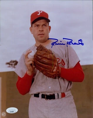 Robin Roberts Philadelphia Phillies Signed 8x10 Glossy Photo JSA Authenticated - Image 1 of 2