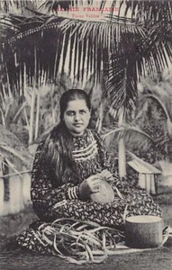 Polynésie - Tuane Vahiné, Femme polynésienne faisant des paniers - Ed. F. Homes - Picture 1 of 2