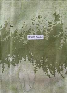 Hoffman Bali Batik Double Border - Meadow - 100% Cotton - 50 cms X 110 cms - Picture 1 of 1