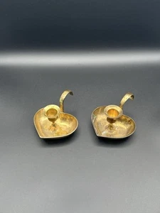 Pair Of Vintage Brass Patina Heart Shaped Candlestick Holders - Picture 1 of 8